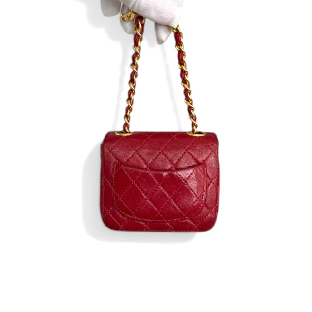 CHANEL 1989 Mini Matelasse Coco Mark Chain Belt Waist Bag | Vintage | 24K Plated - Picture 6 of 15